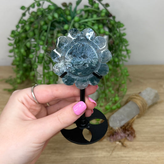 Moss Agate Flower On Stand (Z344)