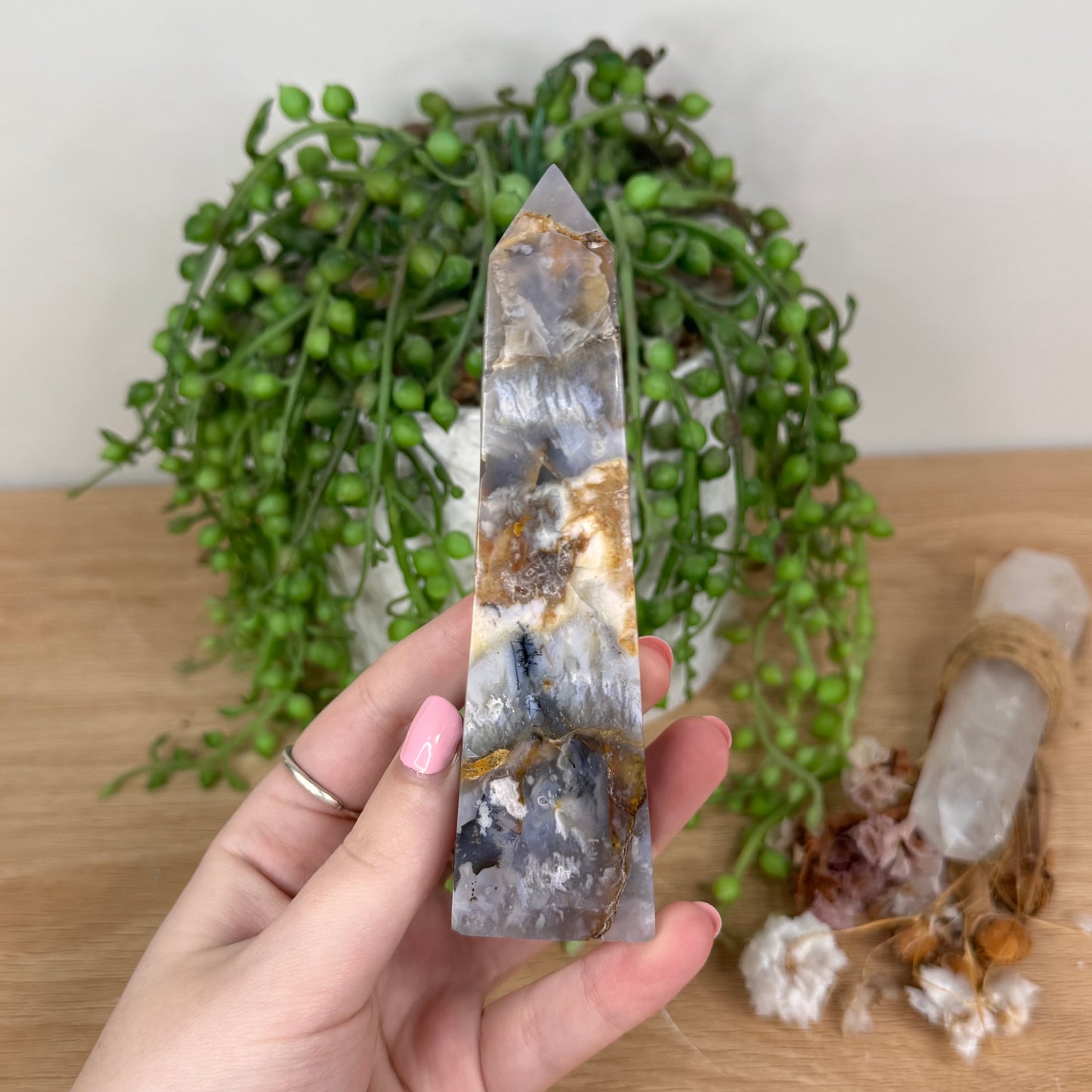 Dendritic Agate Point (U4)