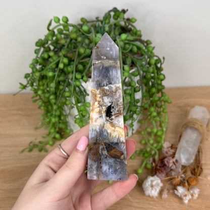 Dendritic Agate Point (U4)