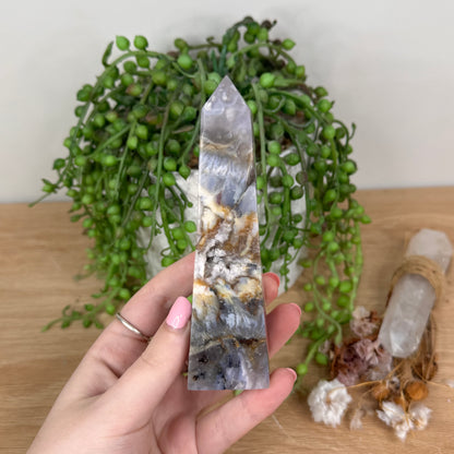 Dendritic Agate Point (U4)