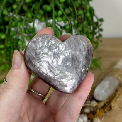 Purple Mica Heart (P270)