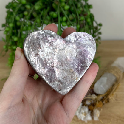 Purple Mica Heart (P271)