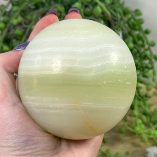 Afghan Jade Sphere (H551)