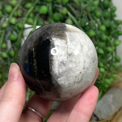 Green Mica Sphere (K346)