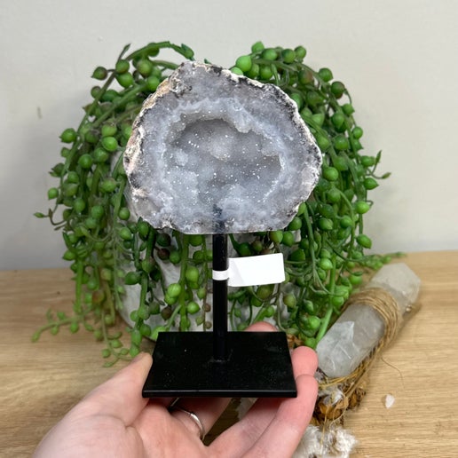 Druzy Agatę Geode On Stand (K428)