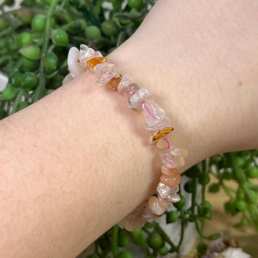 Flower Agate Chip Bracelet