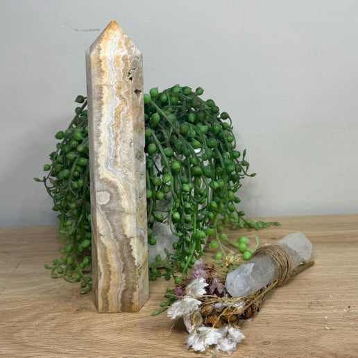 Crazy Lace Agate Tower (K775)