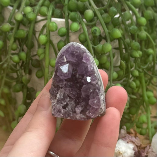 Amethyst Cave (I410)