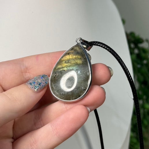 Labradorite Necklace (I335)