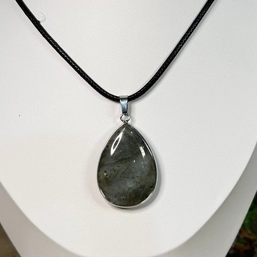 Labradorite Necklace (I335)