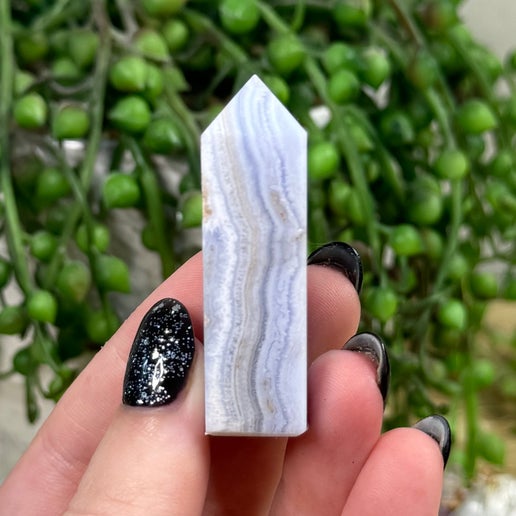 Blue Lace Agate Point (F466)