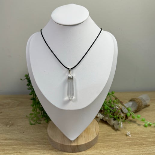 Clear Quartz Necklace (J197)