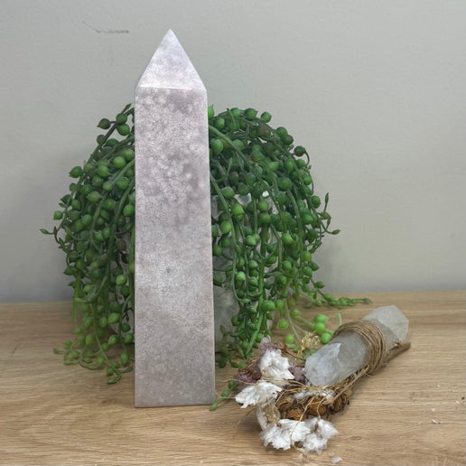 Pink Amethyst Tower (H715)
