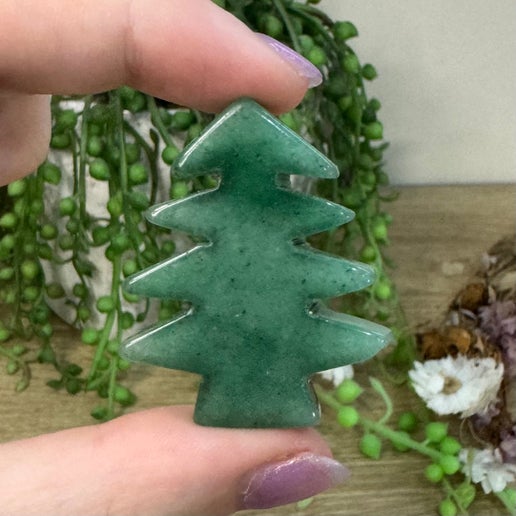 Green Aventurine Christmas Tree (A559)