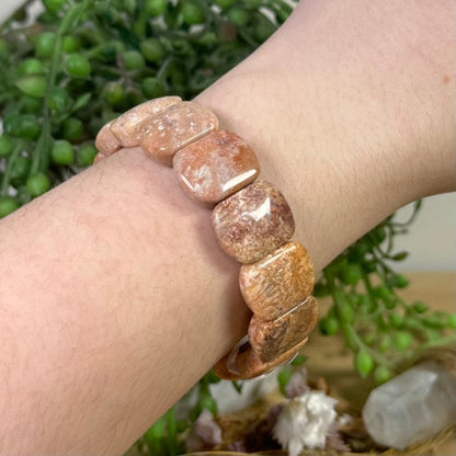 Coral Jade Bracelet (D381)