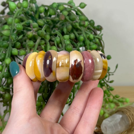 Mookaite Bracelet (E266)