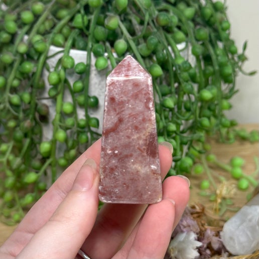 Strawberry Calcite Point (D591)