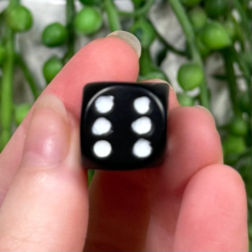 Black Obsidian Dice (I706) (I708)