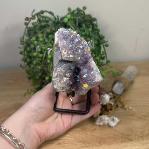 Aura Amethyst Cave On Stand (K597)