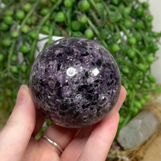Purple Mica Sphere (H803)