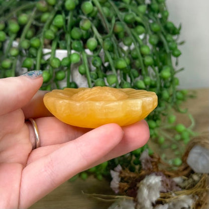 Yellow Calcite Sunflower (K810)