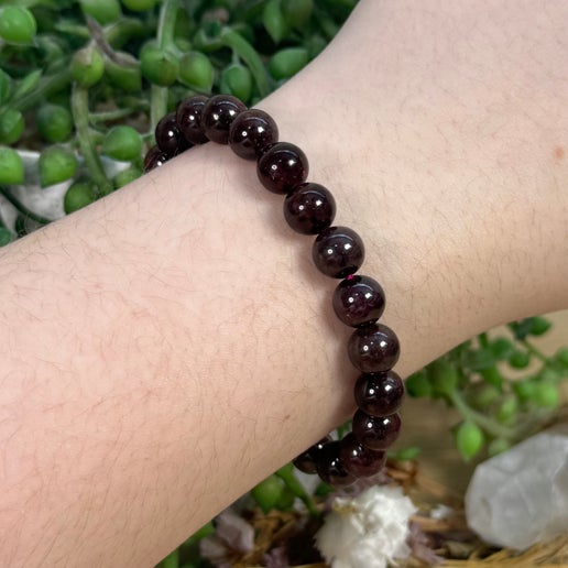 Garnet Bracelet (H184)