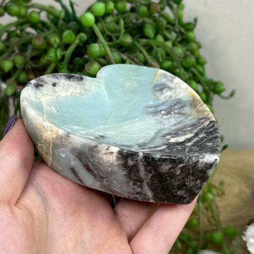 Caribbean Calcite Heart Bowl (C464)