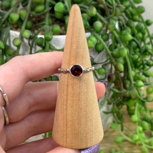 Red Garnet S925 Ring (G799)