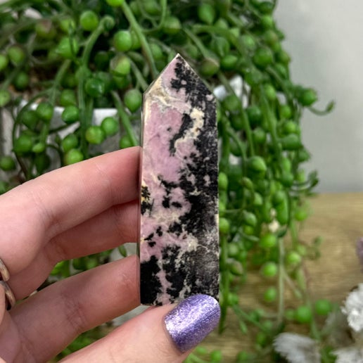 Rhodonite Point (C104)