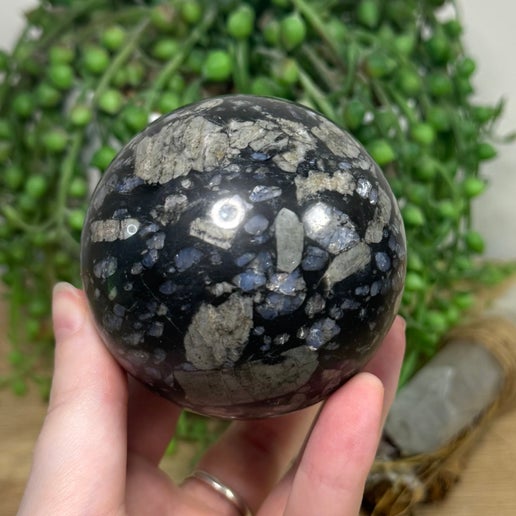 Que Sera Sphere (K874)