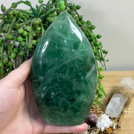 Green Fluorite Arch Free Form (H269)