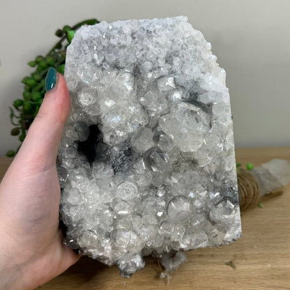 Apophyllite Cluster (K286)