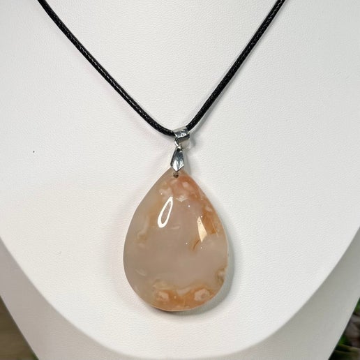 Flower Agate Necklace (E510)