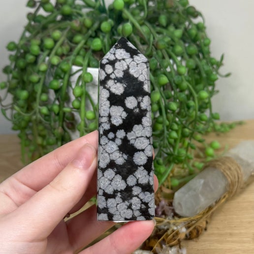 Snowflake Obsidian Point (K37)