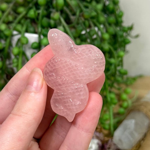 Rose Quartz Snake (I819)