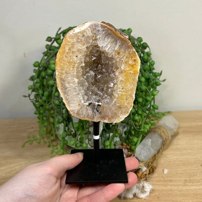 Druzy Agatę Geode On Stand (K418)