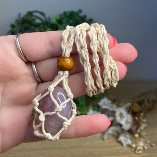 Cream Macrame Tumble Necklace