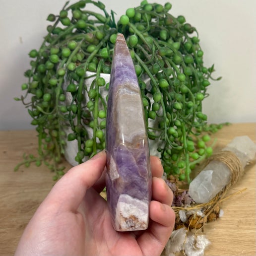 Amethyst / Mexican Crazy Agate Arch Free Form (J840)