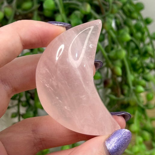 Rose Quartz Moon (G39)