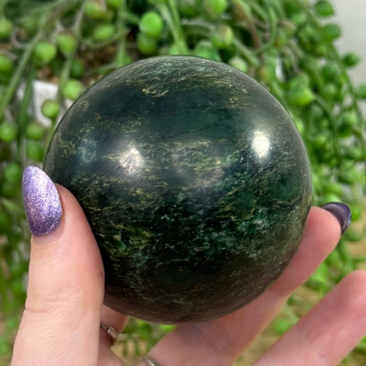 Emerald Sphere (E424)