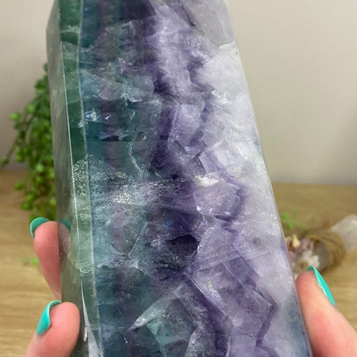 Rainbow Fluorite Statement Dt (A662)