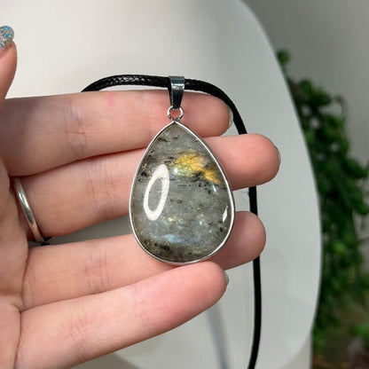 Labradorite Necklace (I335)