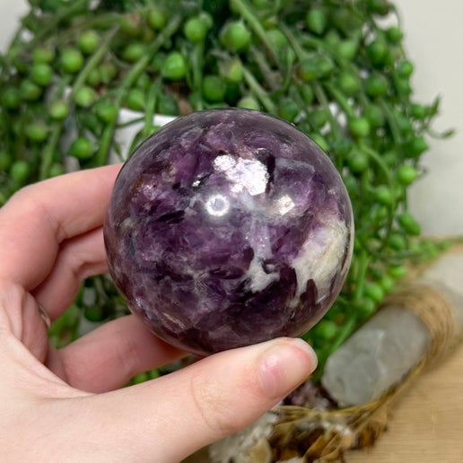Purple Mica Sphere (L126)
