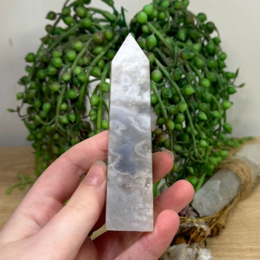 Pink Amethyst / Blue Flower Agate Point (K306)