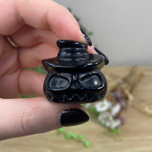 Black Obsidian Pumpkin Witch (F115)