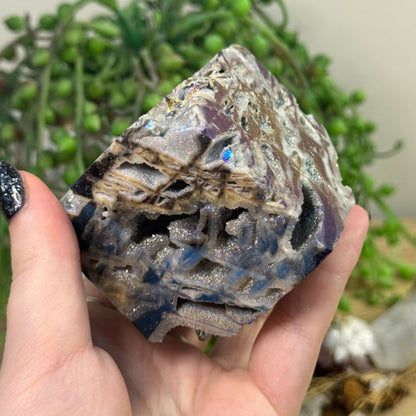 Aura Sphalerite Floating Cube (D730)