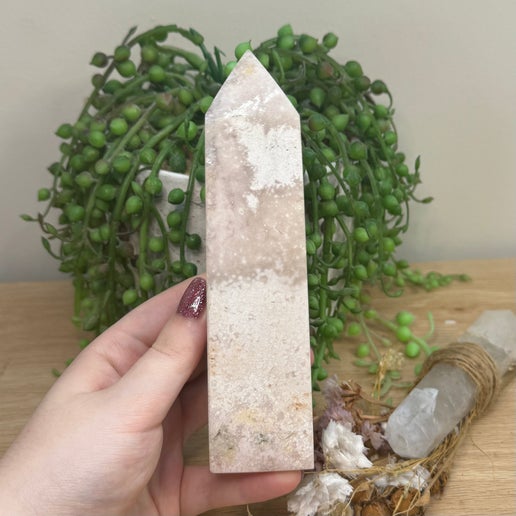 Pink Amethyst Tower (I375)