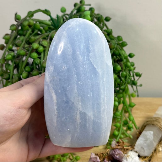 Blue Calcite Arch Free Form (D300)