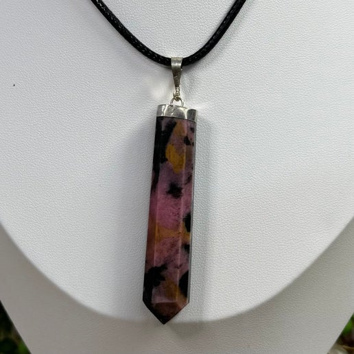 Rhodonite Necklace (J137)