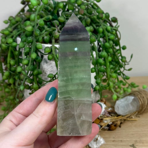 Fluorite Point (745)